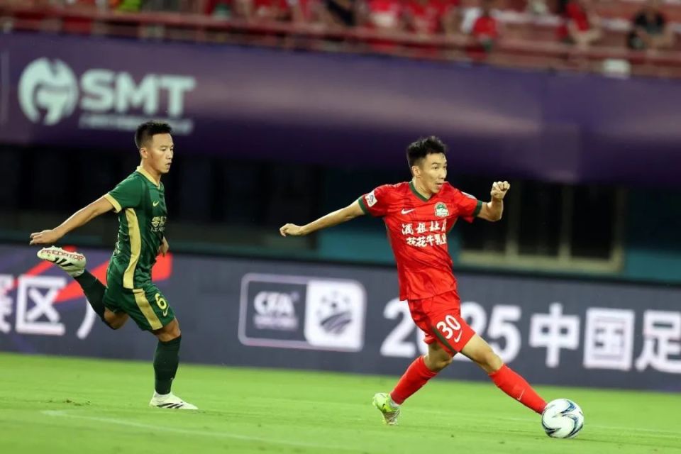 关于足协杯-王上源钟义浩相互传射河南3-2逆转浙江的信息