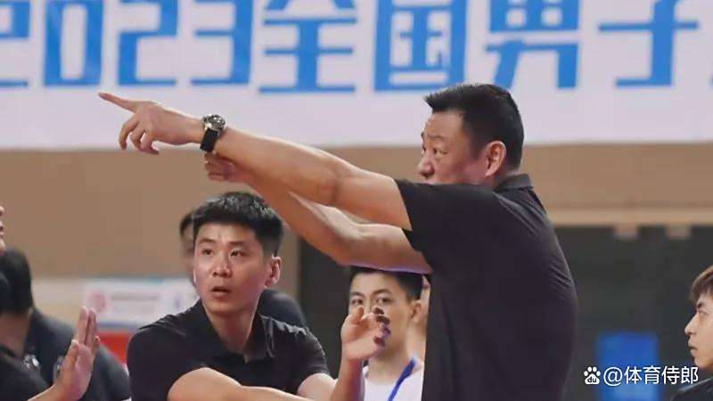 开云体育-CBA俱乐部杯扩军！赛程冲突+奖金未定，NBL哪来的动力当陪练？(cba俱乐部杯赛区是哪些)