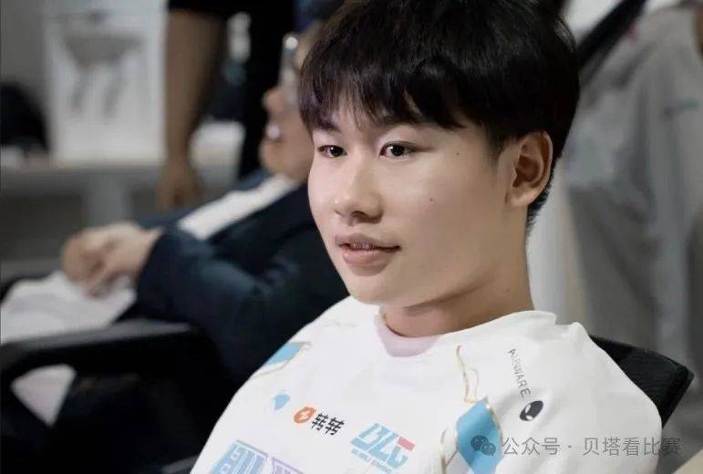 关于iG目前暂定Jiejie首发，Wei替补，后续看情况的信息